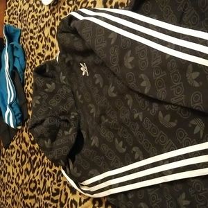 Blk logo Adidas Sweatshirt hoodie